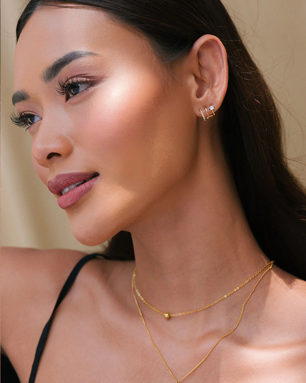 Anya Gold Huggies - Image 2