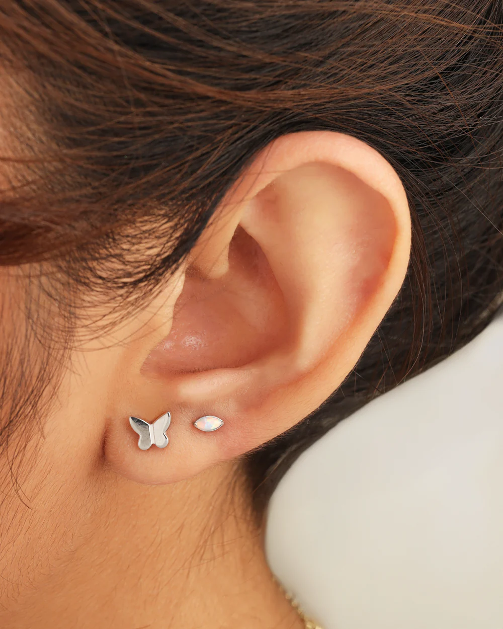 Mona Silver Flatback Stud - Image 2