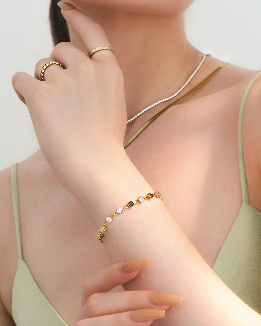 Daylight Gold Bracelet - Image 3