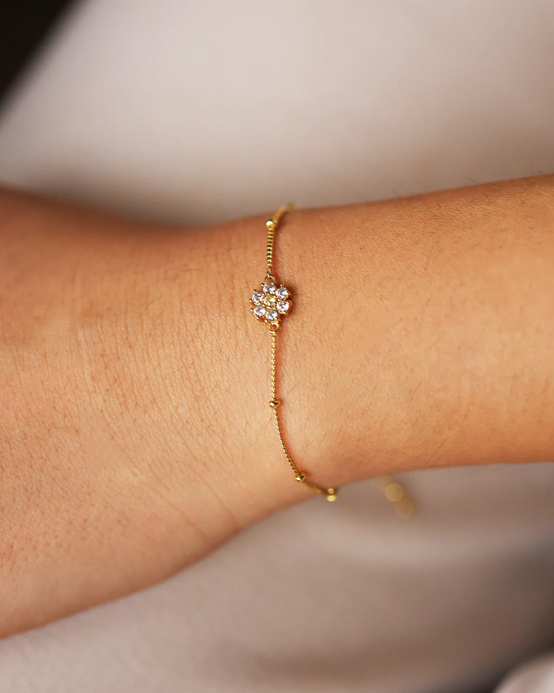 Flora Gold Bracelet - Image 3