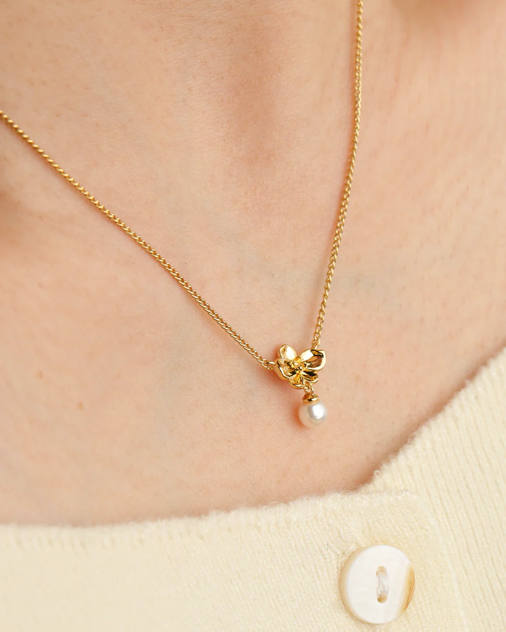 Ines Gold Necklace - Image 2