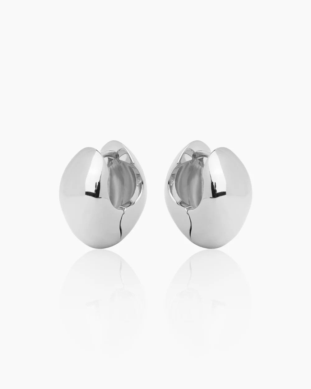 Nella Silver Huggies