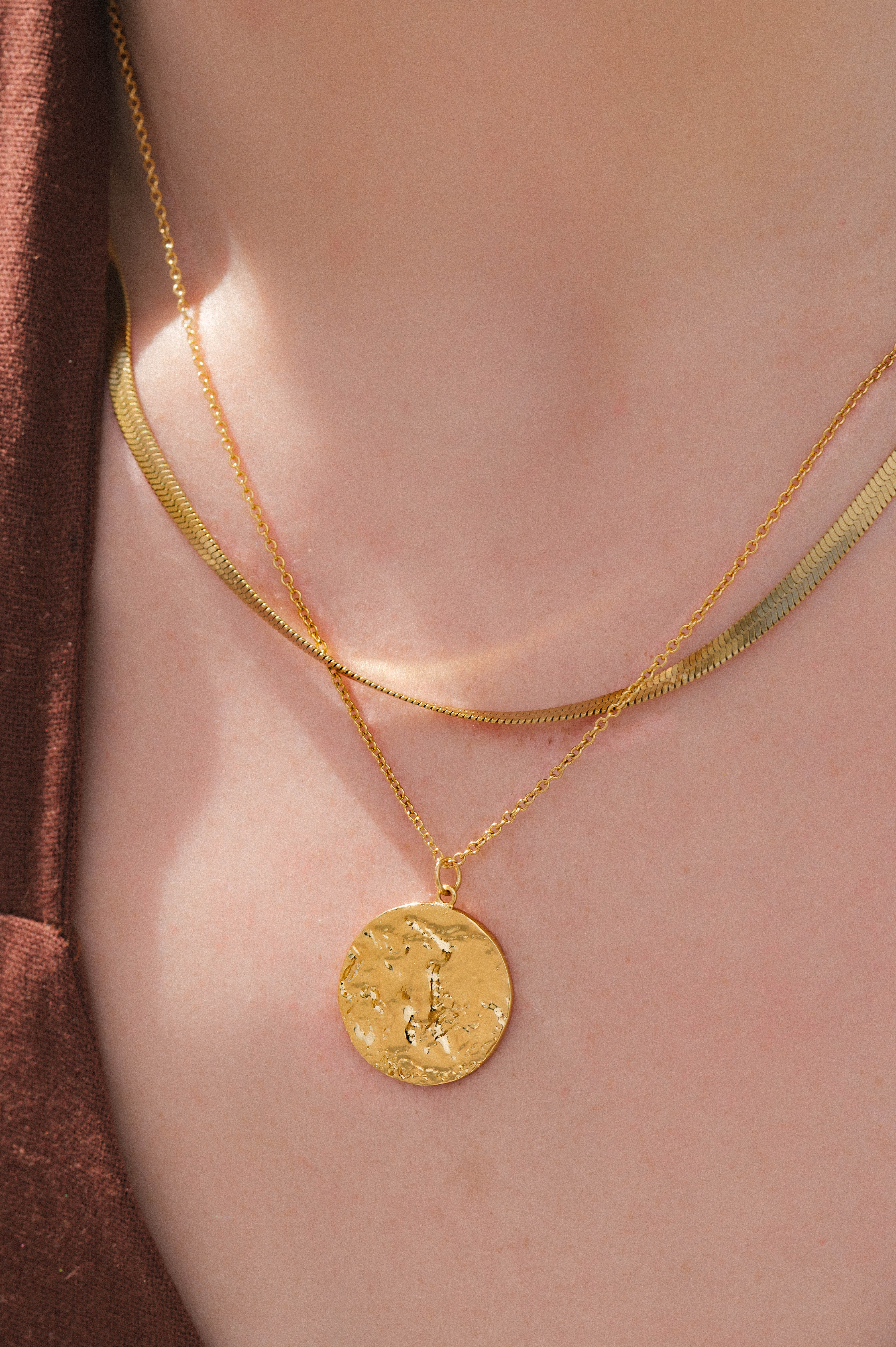 Sasha Gold Necklace - Image 2