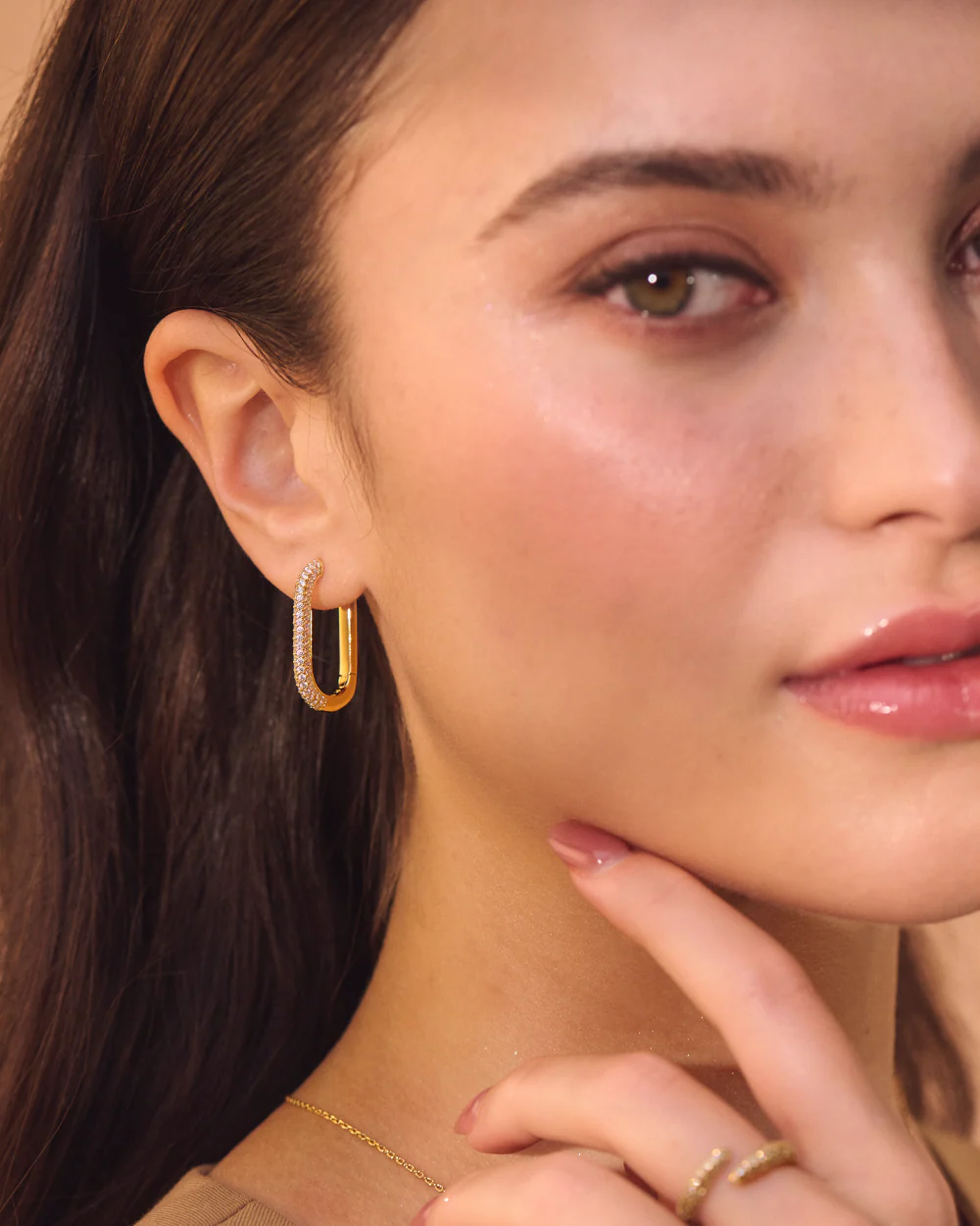 Vania Silver Hoops - Image 3